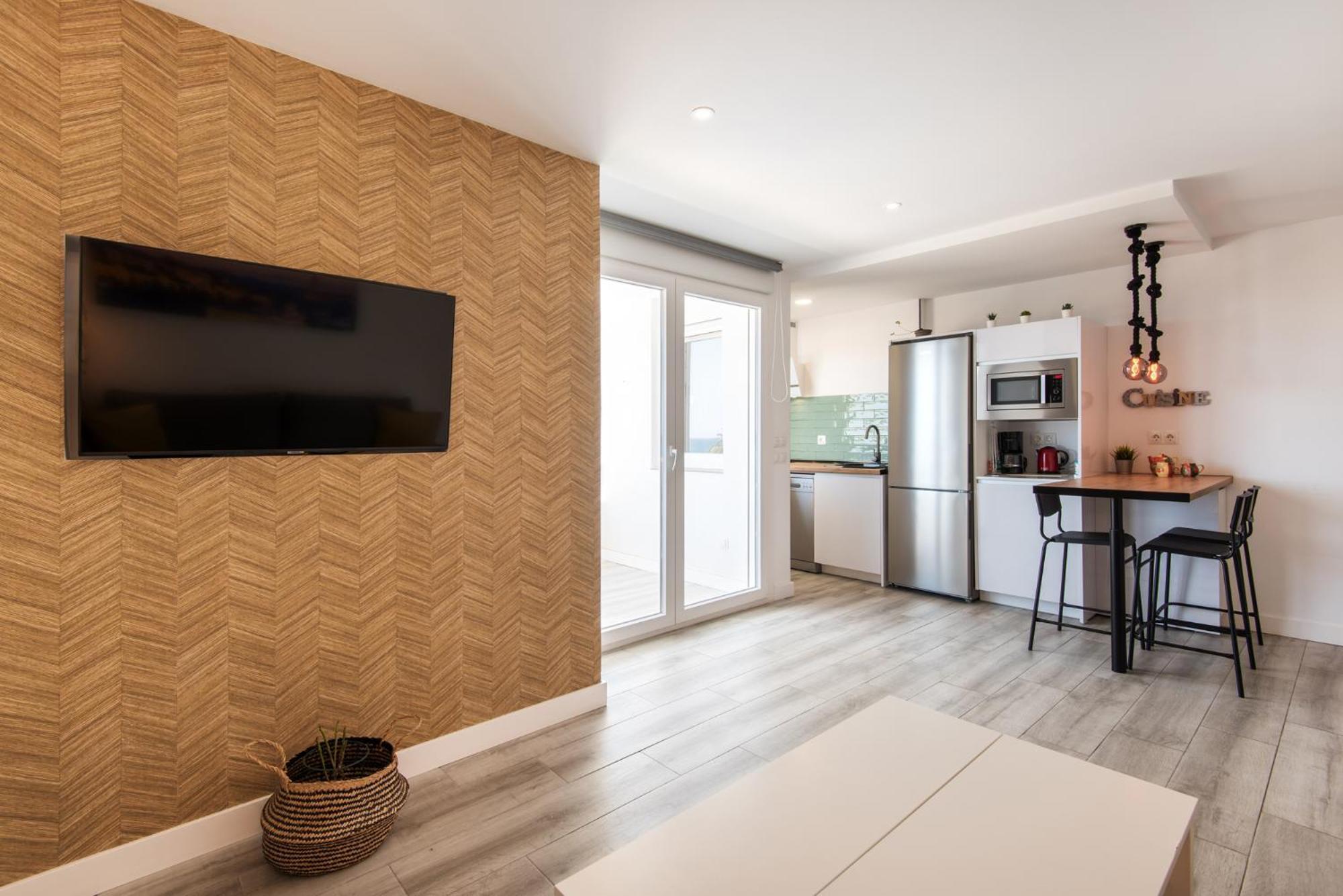 Palm True Towers 1, Marina Beach Apartment Фуэнхирола Экстерьер фото