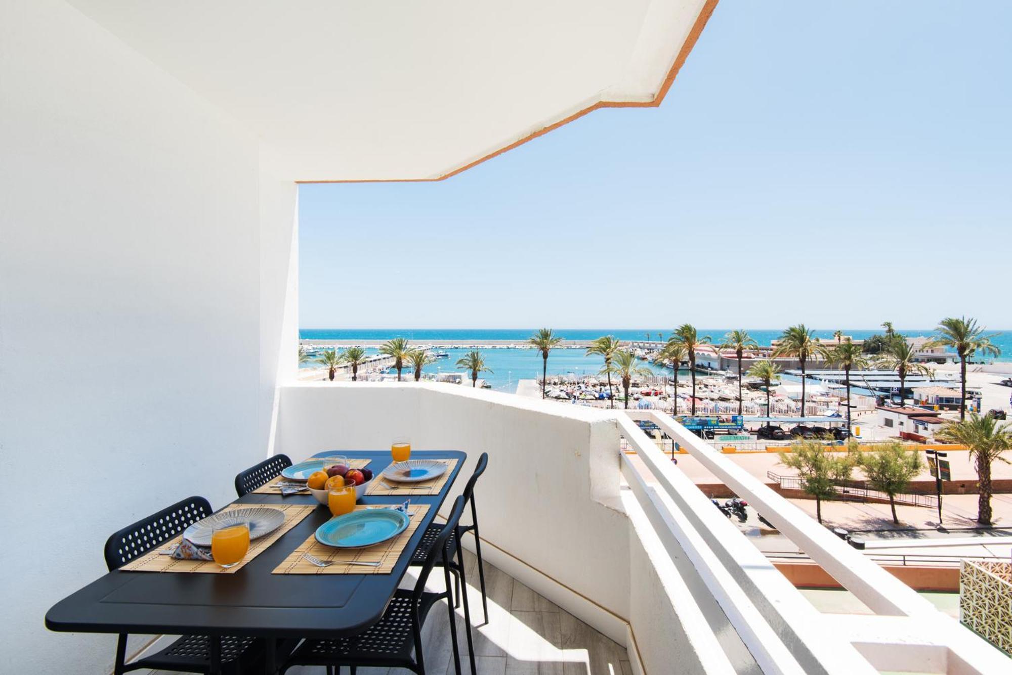 Palm True Towers 1, Marina Beach Apartment Фуэнхирола Экстерьер фото