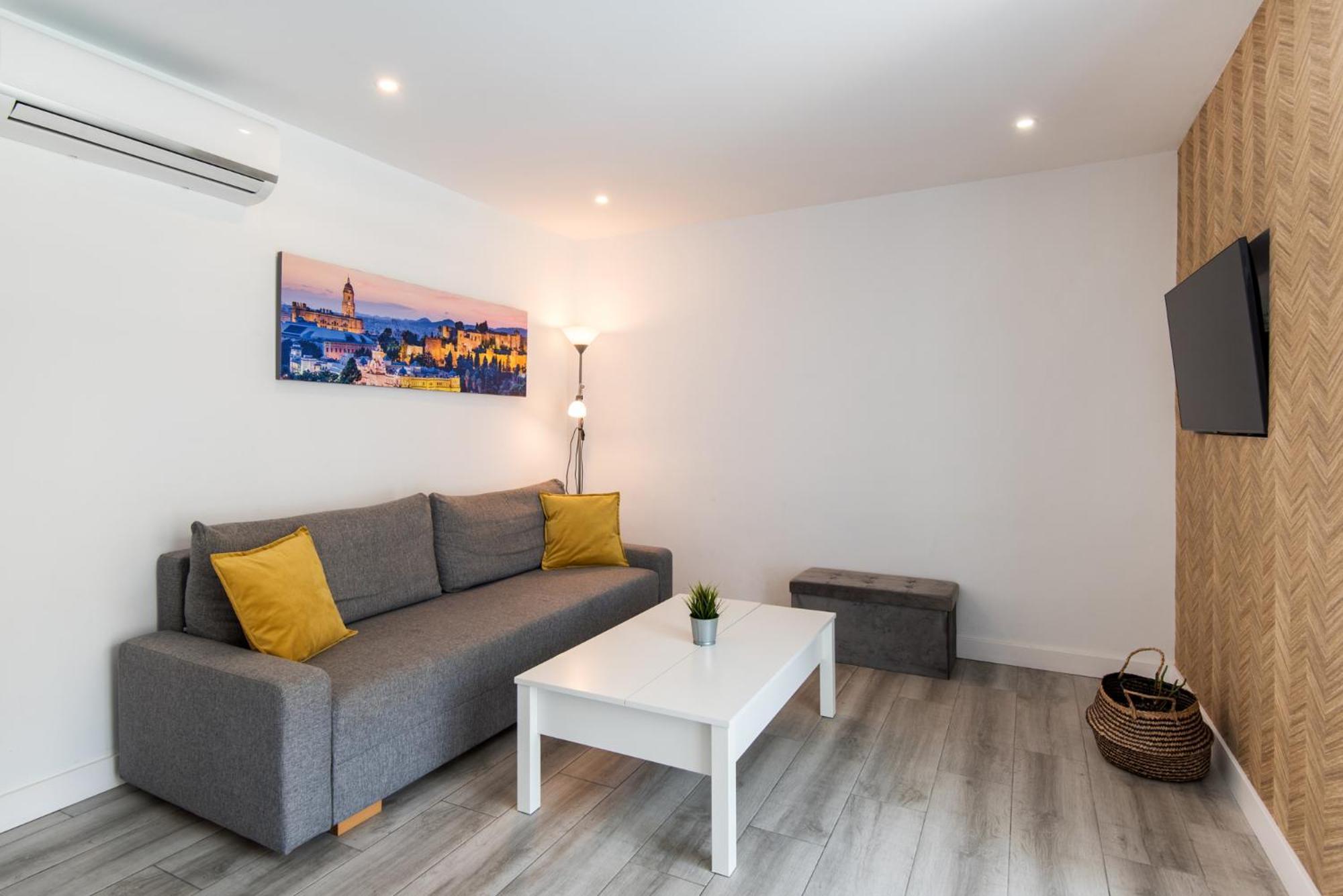 Palm True Towers 1, Marina Beach Apartment Фуэнхирола Экстерьер фото