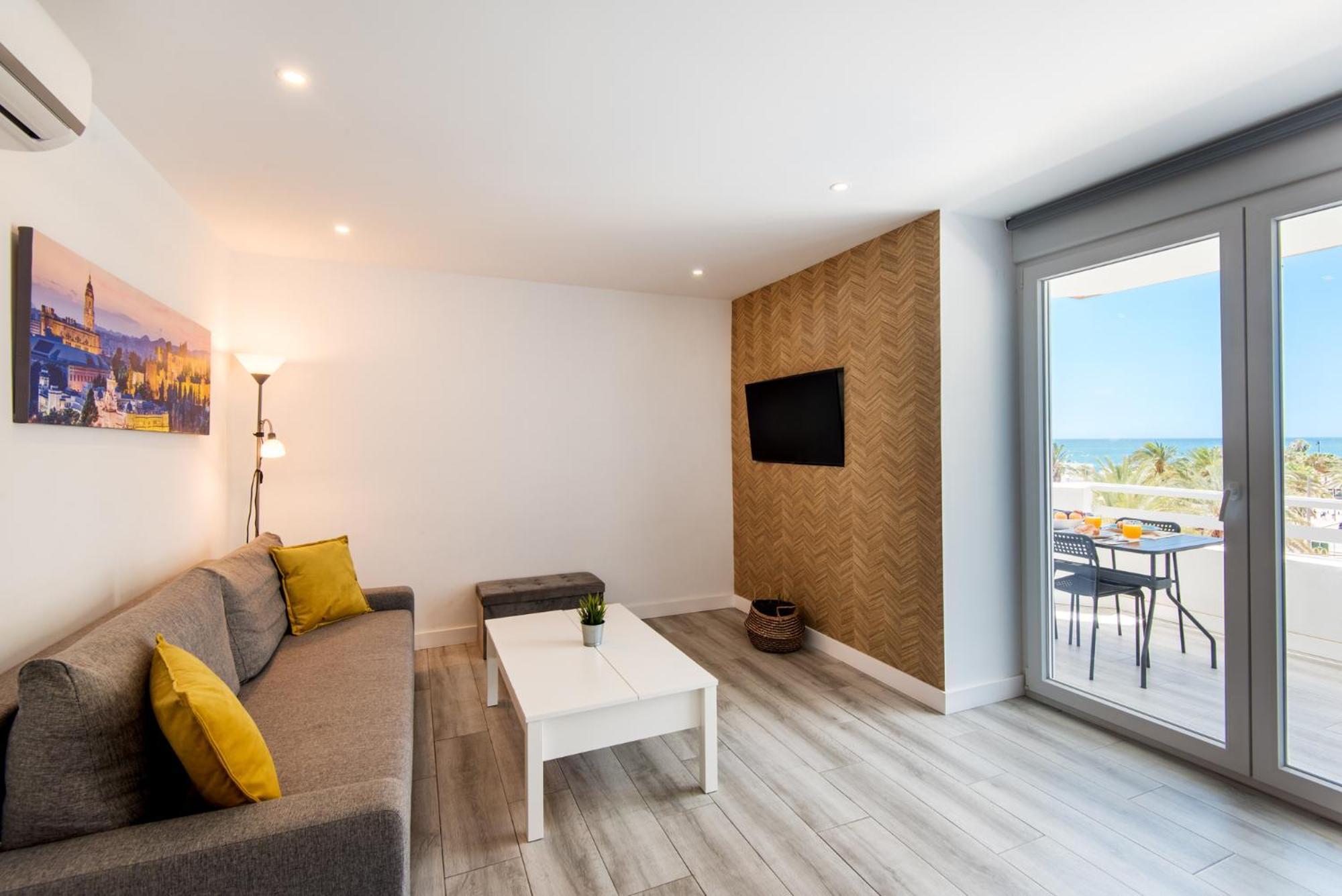 Palm True Towers 1, Marina Beach Apartment Фуэнхирола Экстерьер фото
